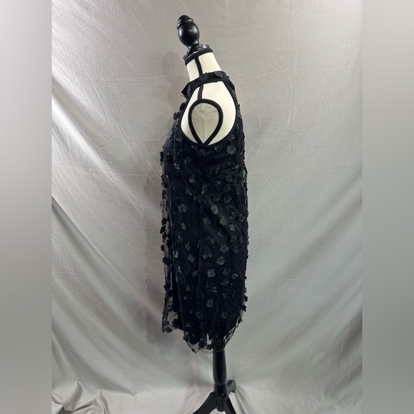 Floral Appliques Print Halter Neck Dress Black - Picture 8 of 10